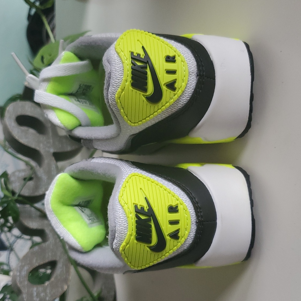 Nike Air Max White and Neon Yellow Sneakers - Picture 5 of 8